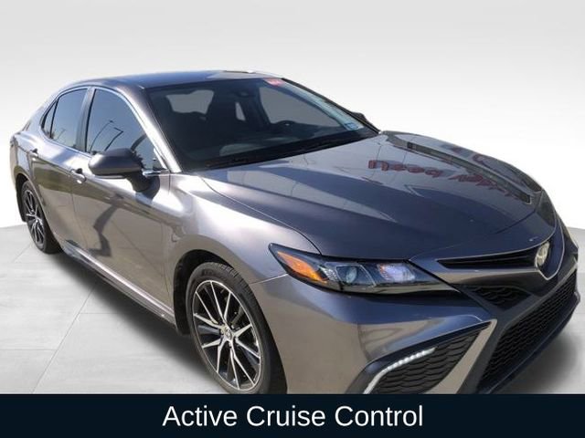 Used 2023 Toyota Camry SE image 14