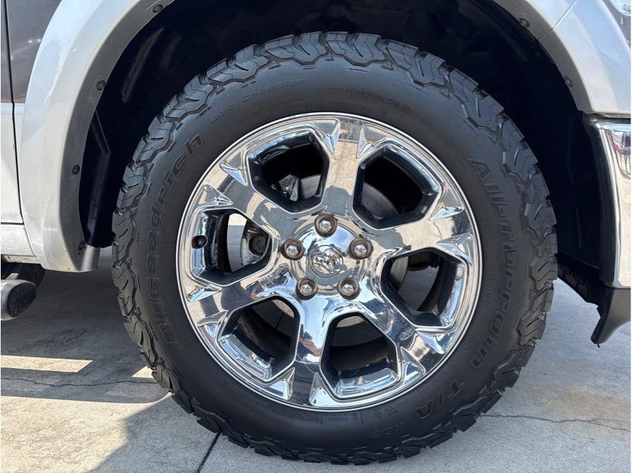 Used 2014 RAM 1500 Laramie w/ Convenience Group AWD/4WD image 13