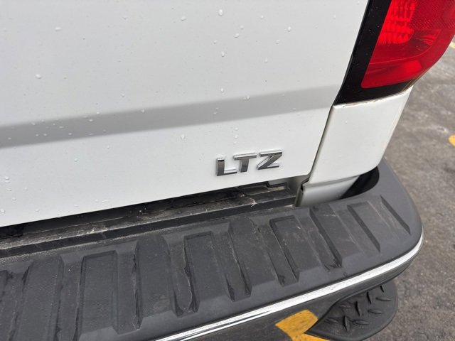 Used 2019 Chevrolet Silverado 1500 LT w/ All Star Edition image 5