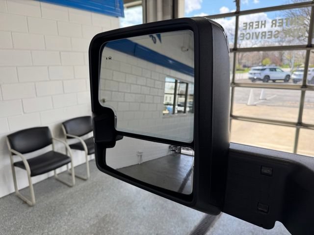 Used 2025 GMC Sierra 2500 Denali Ultimate AWD/4WD image 26