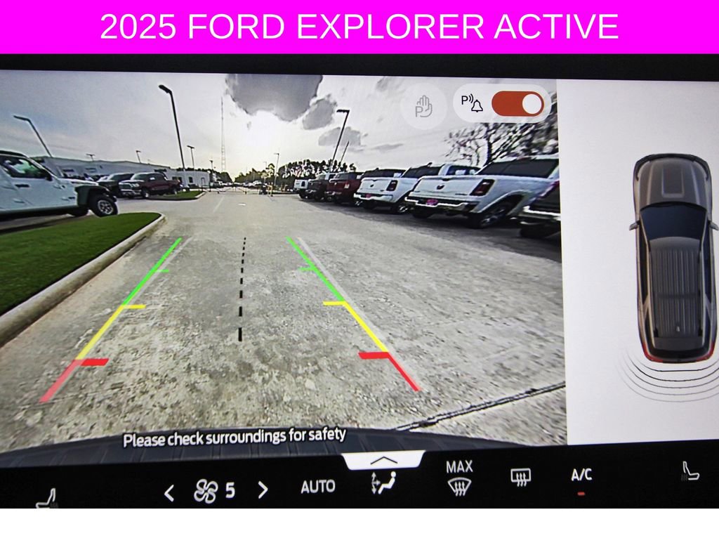 Used 2025 Ford Explorer Active RWD image 25