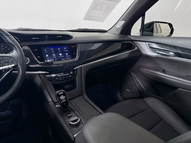 Used 2024 Cadillac XT6 Premium Luxury image 26