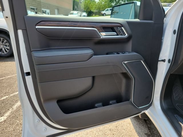 New 2026 GMC Sierra 1500 SLT AWD/4WD image 15