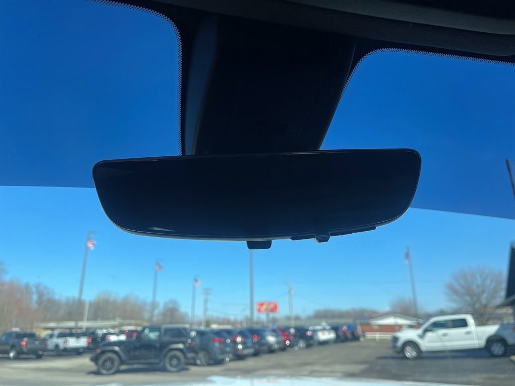 Used 2021 GMC Sierra 3500 Denali w/ Denali Ultimate Package image 31