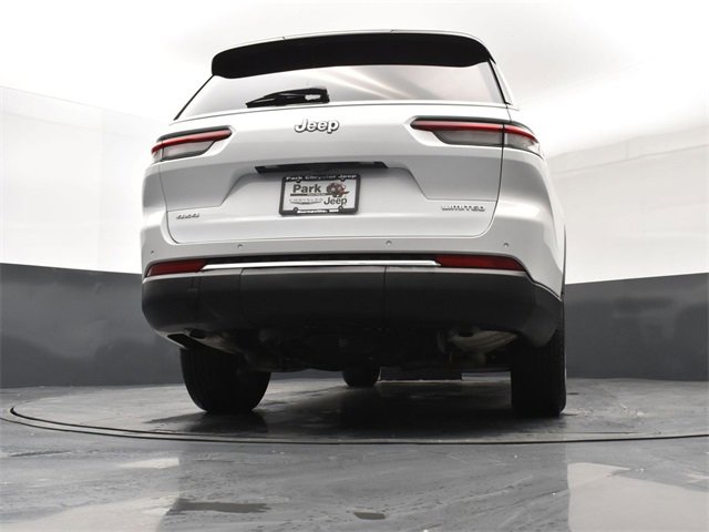 Used 2025 Jeep Grand Cherokee L Limited w/ Trailer Tow Package image 23