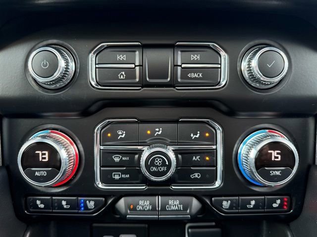 Used 2022 GMC Yukon SLT w/ SLT Luxury Package image 32