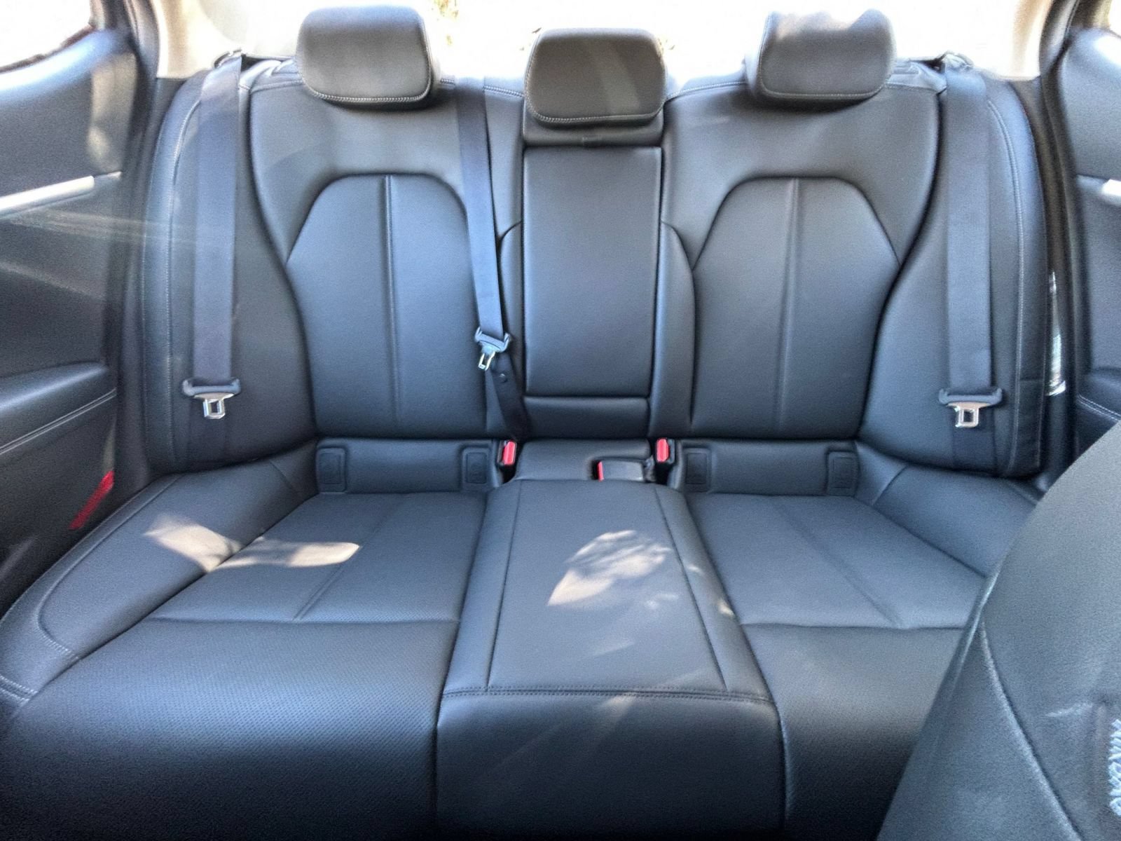 Used 2026 Genesis G70 2.5T RWD image 39