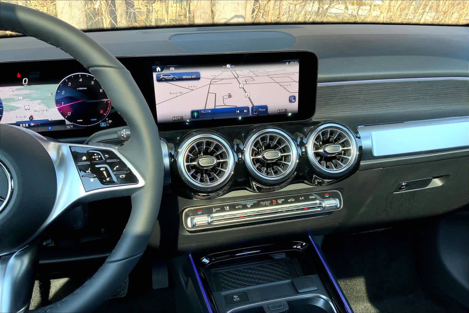 New 2026 Mercedes-Benz GLB 250 4MATIC image 6