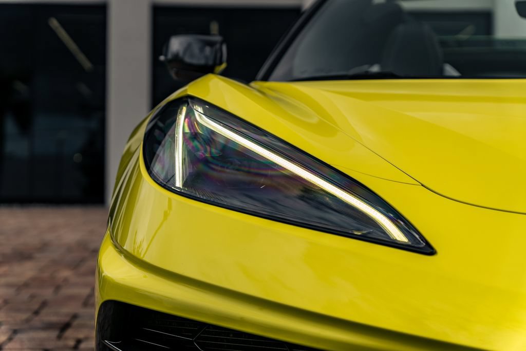 Used 2023 Chevrolet Corvette Stingray Preferred Conv w/ Z51 Performance Package RWD image 10