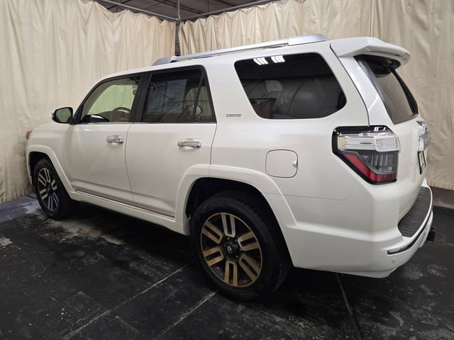 Used 2016 Toyota 4Runner Limited w/ Convenience Package AWD/4WD image 9