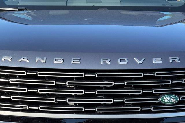 Used 2024 Land Rover Range Rover Long Wheelbase SE AWD/4WD image 48
