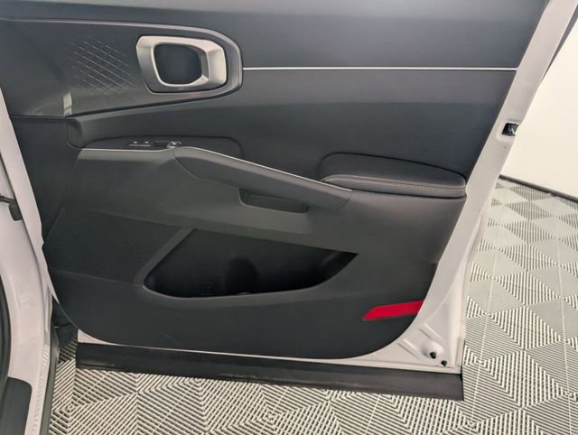 Used 2022 Kia Sorento S image 33