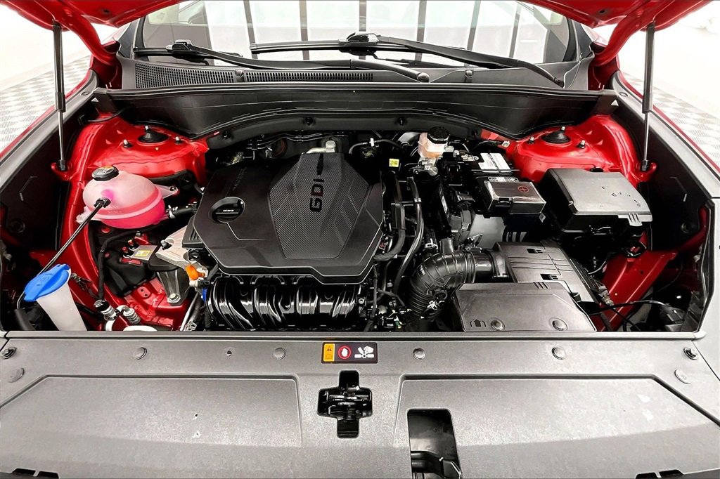 Used 2023 Hyundai Santa Fe SEL w/ Cargo Package image 10