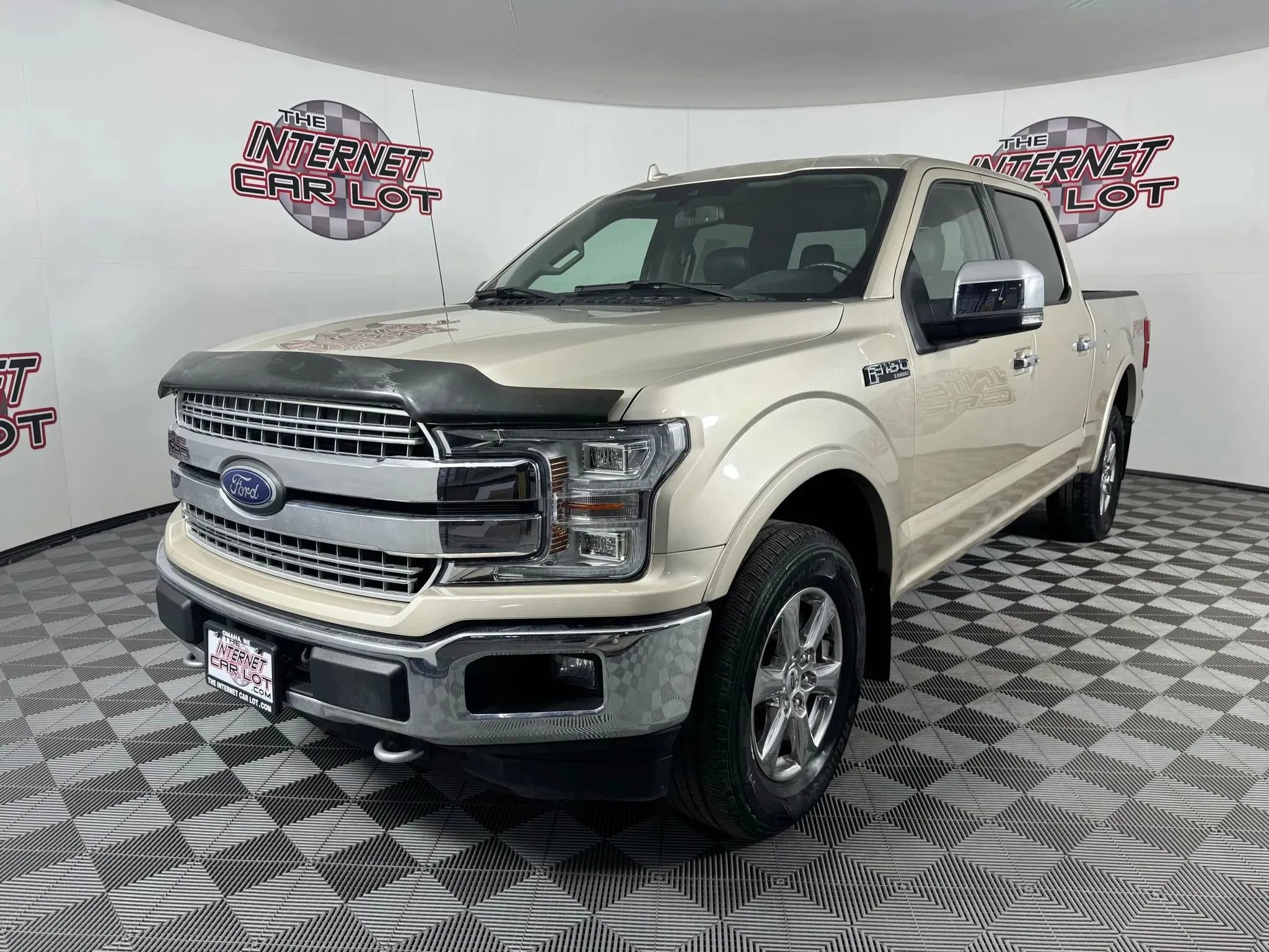 Used 2018 Ford F150 Lariat w/ Equipment Group 502A Luxury image 3