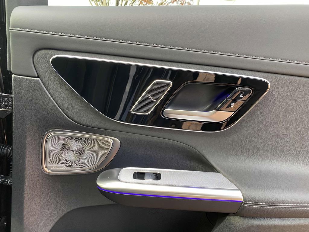 Certified 2025 Mercedes-Benz GLC 300 4MATIC image 14