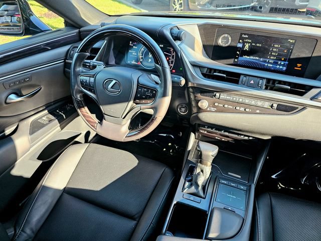Used 2021 Lexus ES 250 w/ Premium Package AWD/4WD image 27