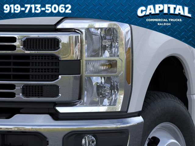 New 2026 Ford F350 XL w/ XL Chrome Package AWD/4WD image 18