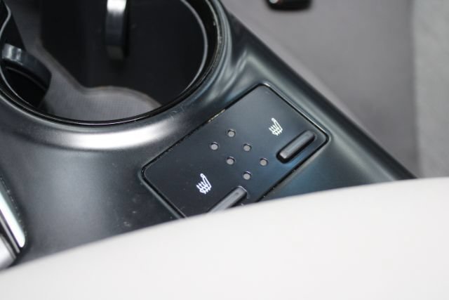 Used 2018 Toyota Camry LE FWD image 16