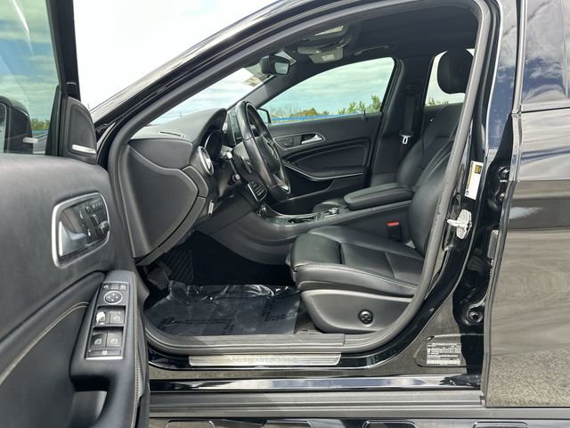 Used 2017 Mercedes-Benz GLA 250 4MATIC image 22