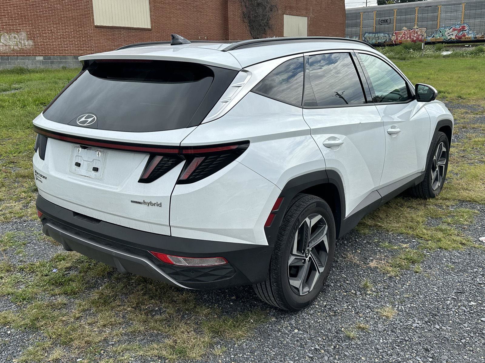 Certified 2024 Hyundai Tucson Limited AWD/4WD image 8
