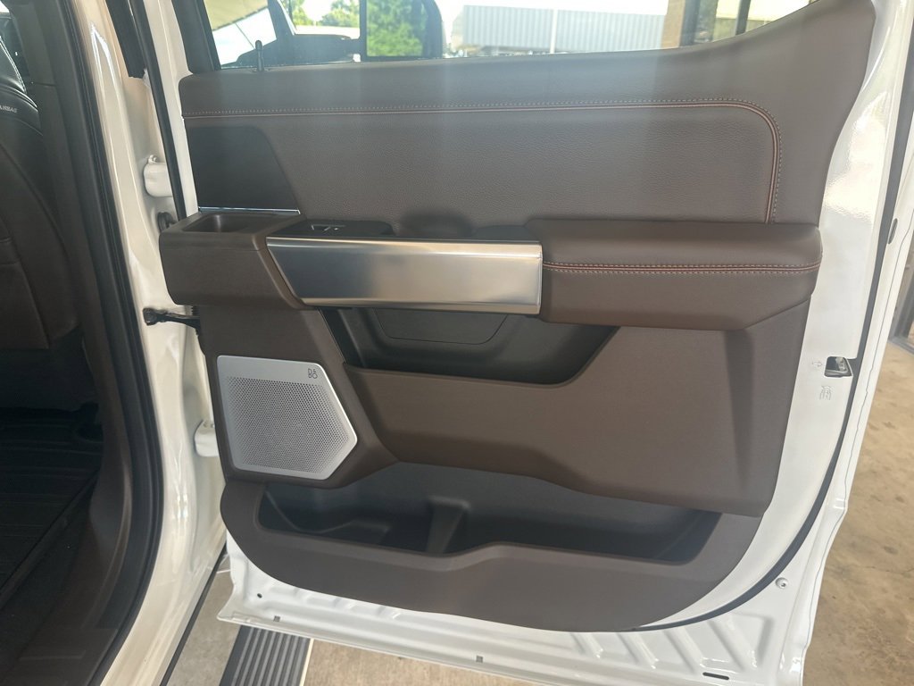 New 2025 Ford F350 King Ranch w/ Chrome Package image 20