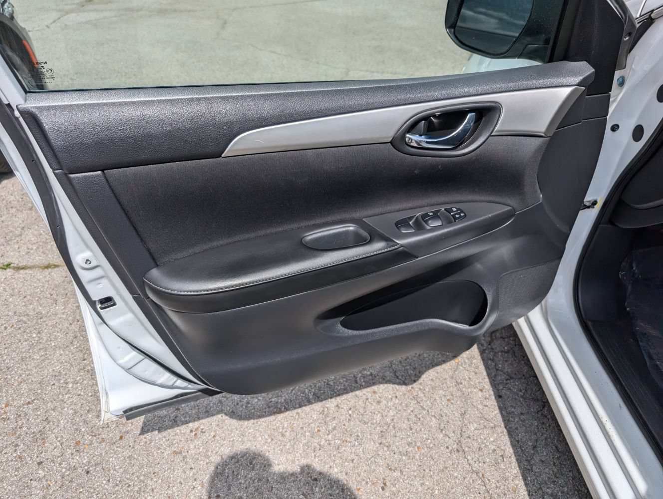 Used 2019 Nissan Sentra S FWD image 11