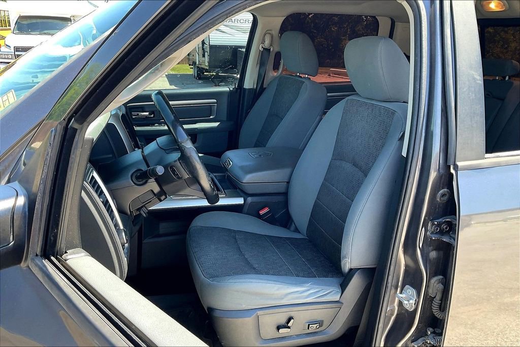 Used 2015 RAM 1500 Outdoorsman RWD image 24