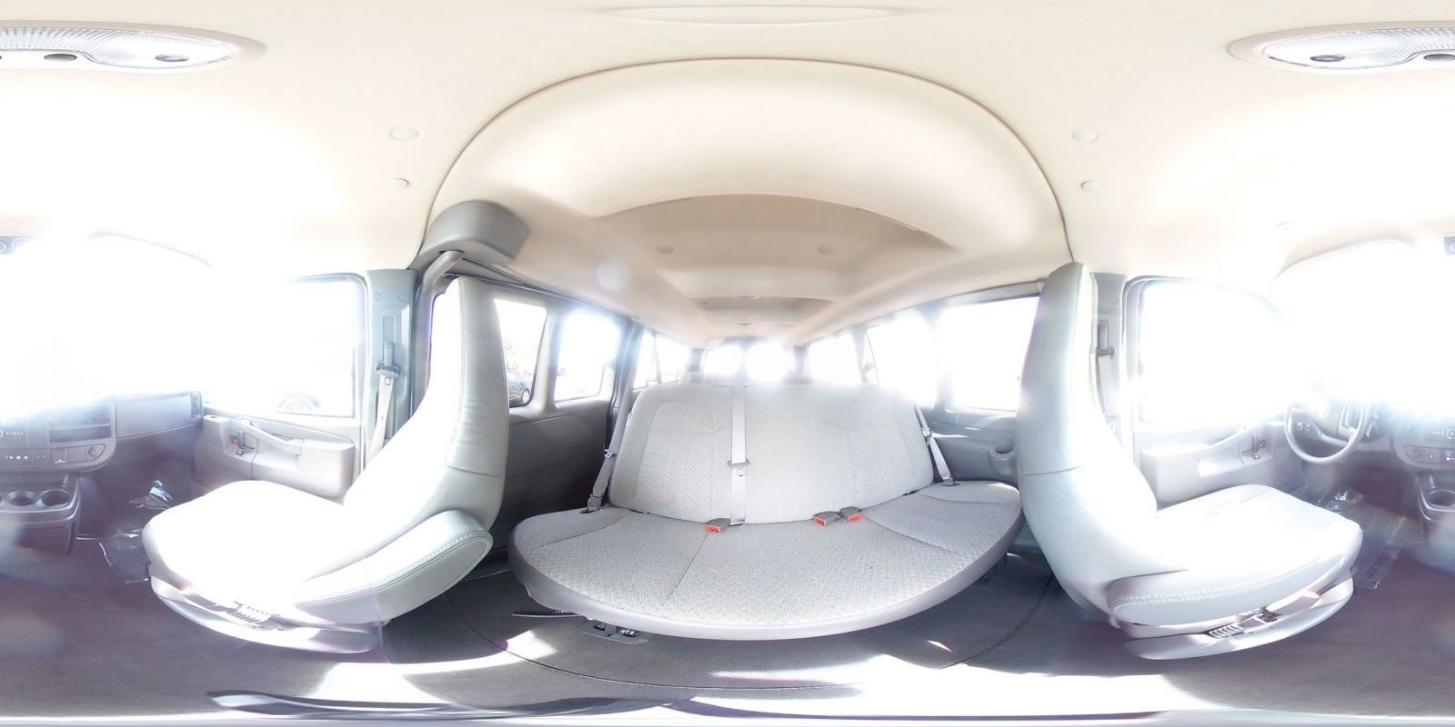 Used 2025 Chevrolet Express 3500 LT w/ LT Preferred Equipment Group image 43