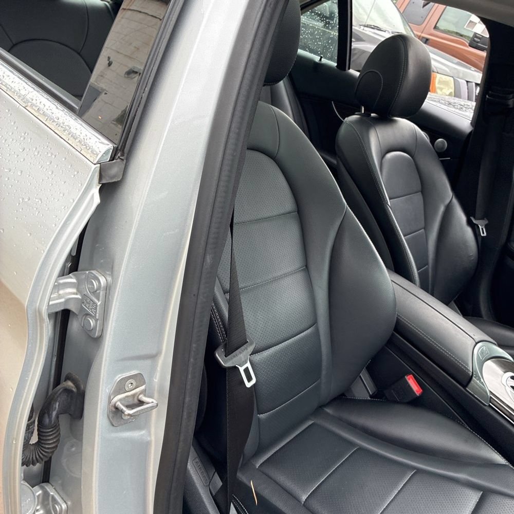 Used 2017 Mercedes-Benz C 300 4MATIC Sedan image 10