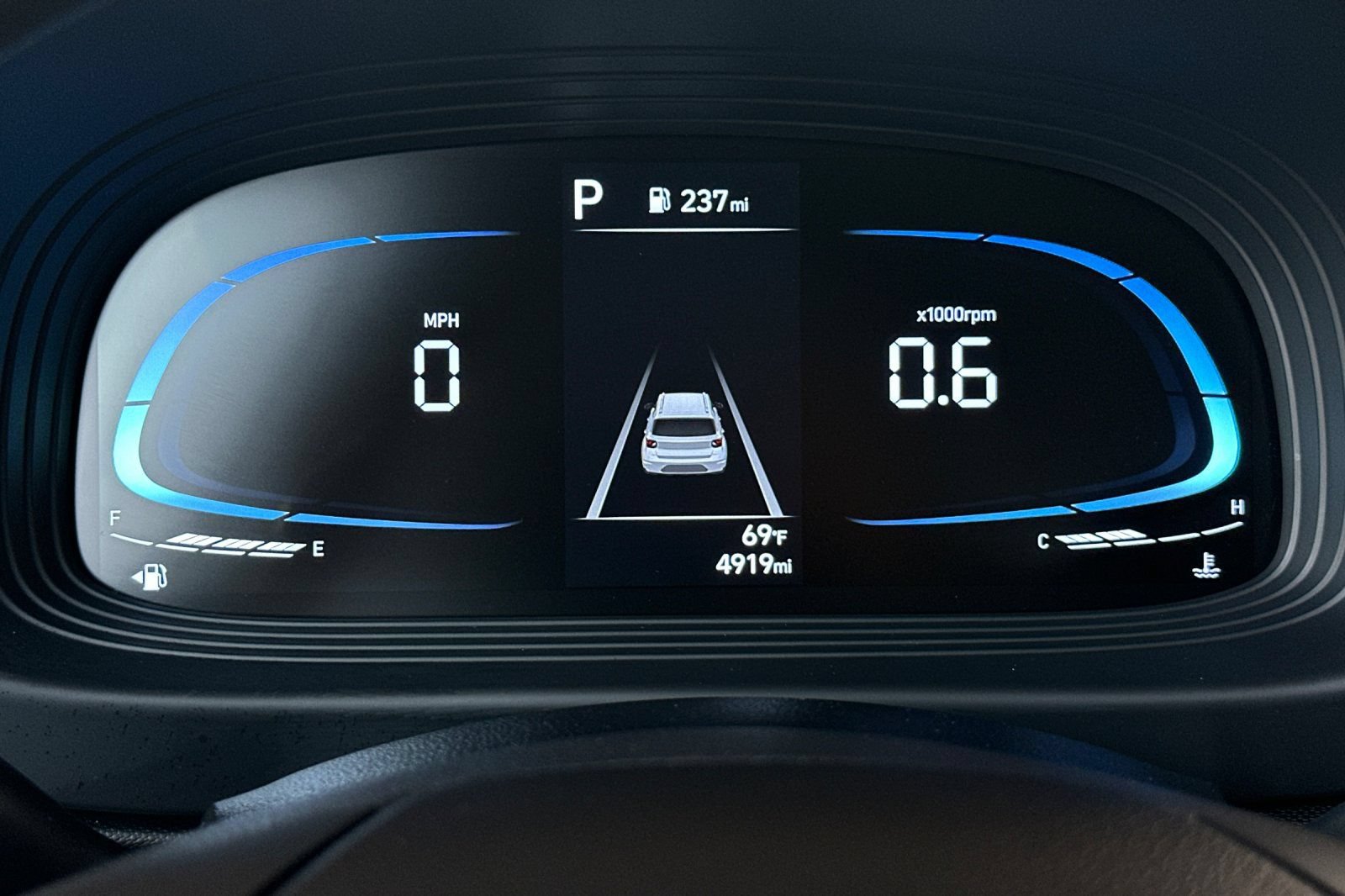 Certified 2026 Hyundai Venue SE FWD image 33