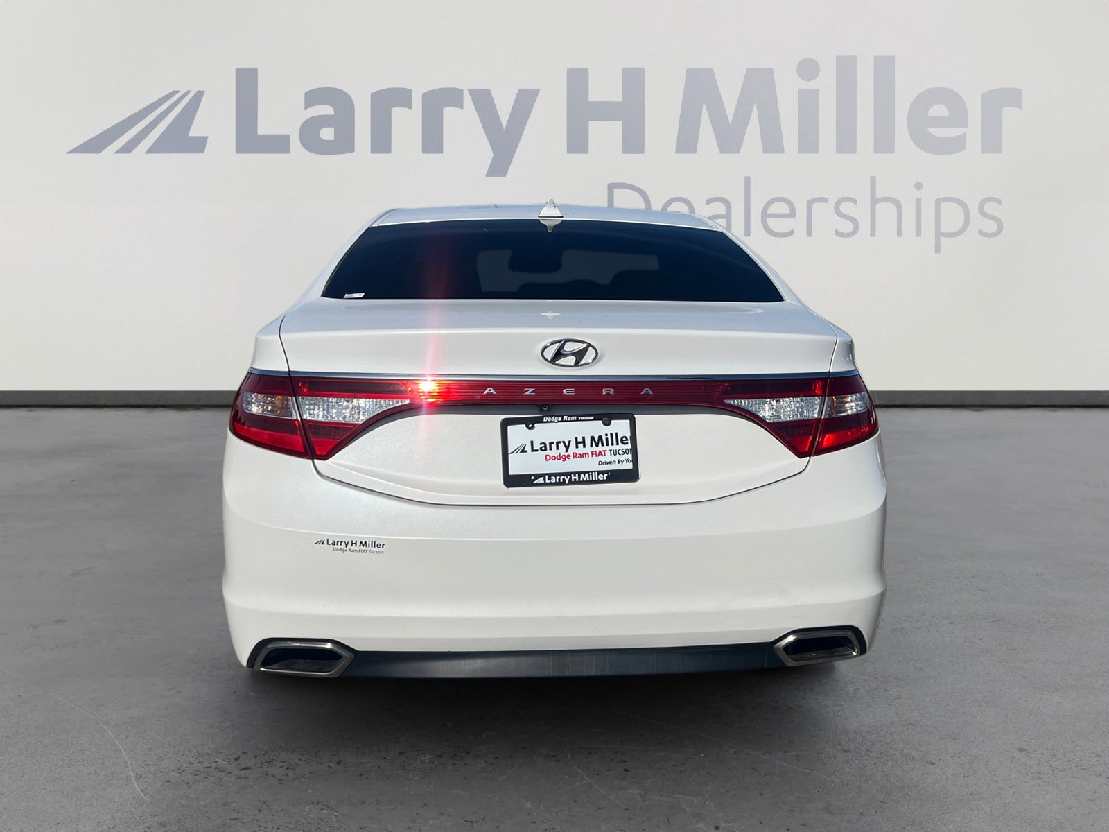 Used 2017 Hyundai Azera image 4