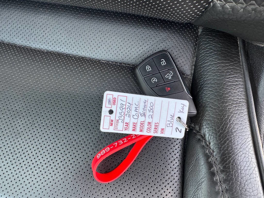 Used 2024 GMC Sierra 2500 Denali w/ Denali Reserve Package image 72