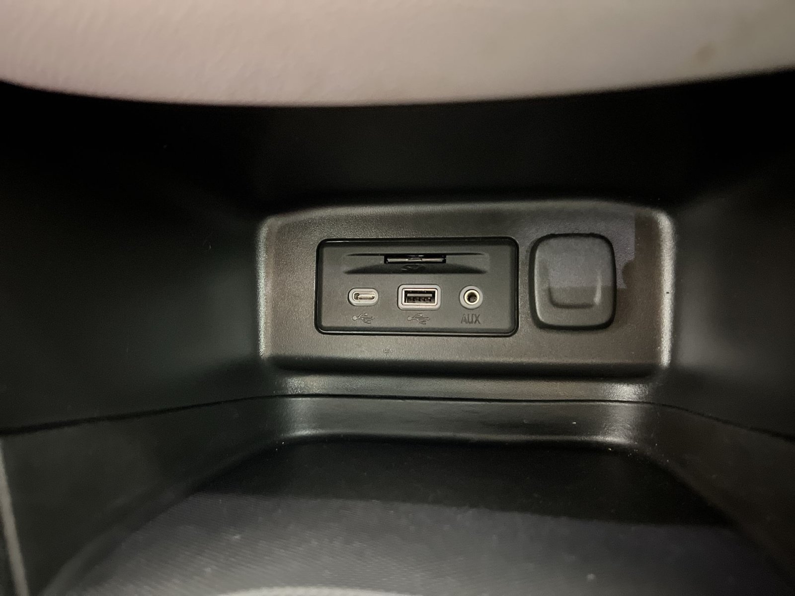 Used 2020 Chevrolet Equinox LT AWD/4WD image 33
