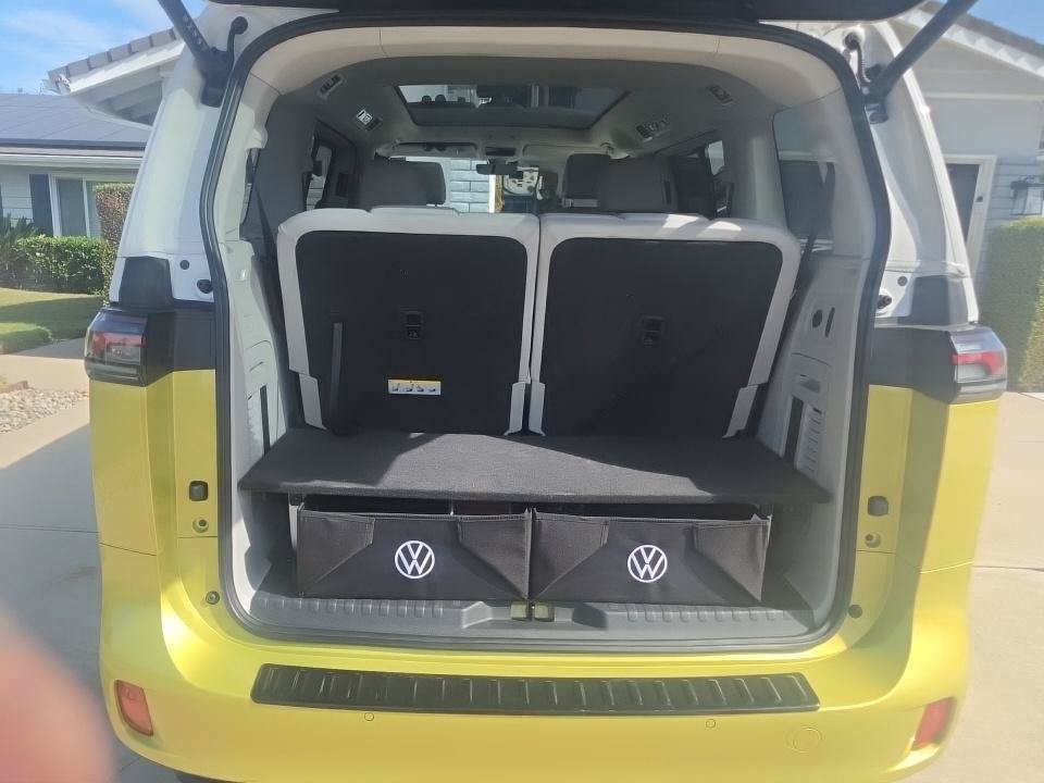 Certified 2025 Volkswagen ID. Buzz Pro S Plus AWD/4WD image 4