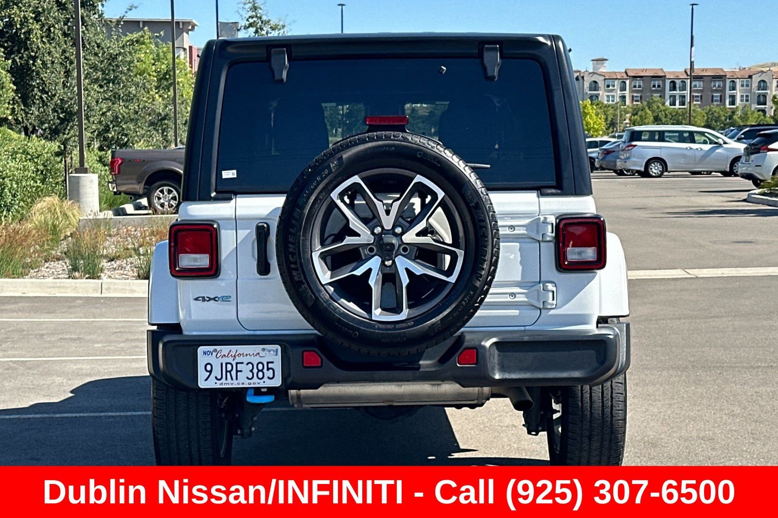 Used 2024 Jeep Wrangler Unlimited AWD/4WD image 5