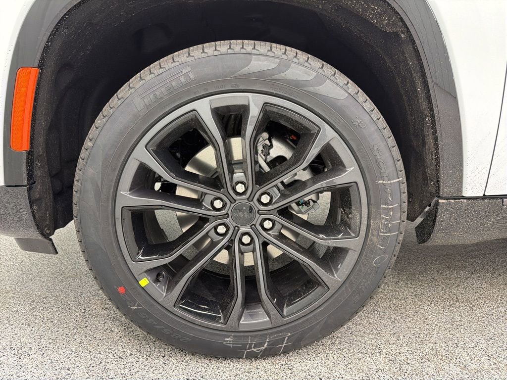 New 2026 Jeep Grand Wagoneer Summit w/ Rear Seat Video Group I image 12