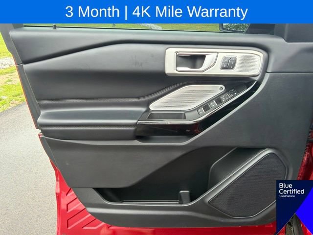 Used 2022 Ford Explorer Platinum w/ Equipment Group 601A AWD/4WD image 27