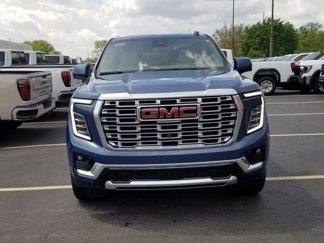 New 2026 GMC Yukon Denali w/ Denali Reserve Package AWD/4WD image 2
