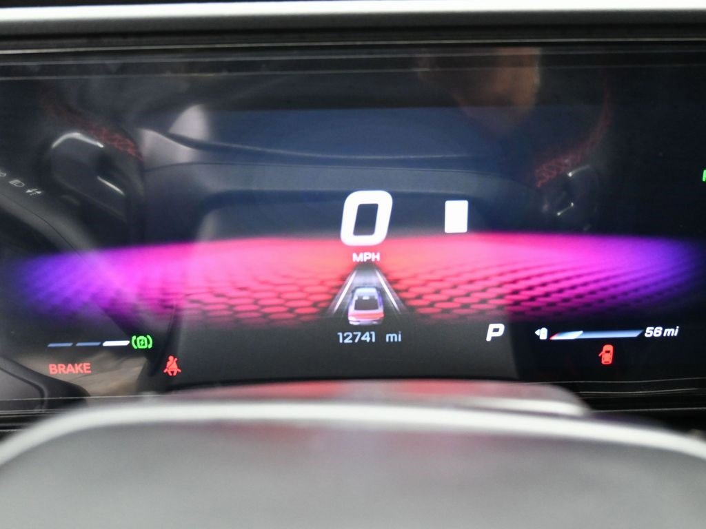 Used 2025 Dodge Charger R/T w/ Sun & Sound Package image 20