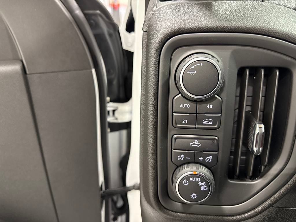 Used 2025 Chevrolet Silverado 1500 W/T w/ WT Value Package image 23