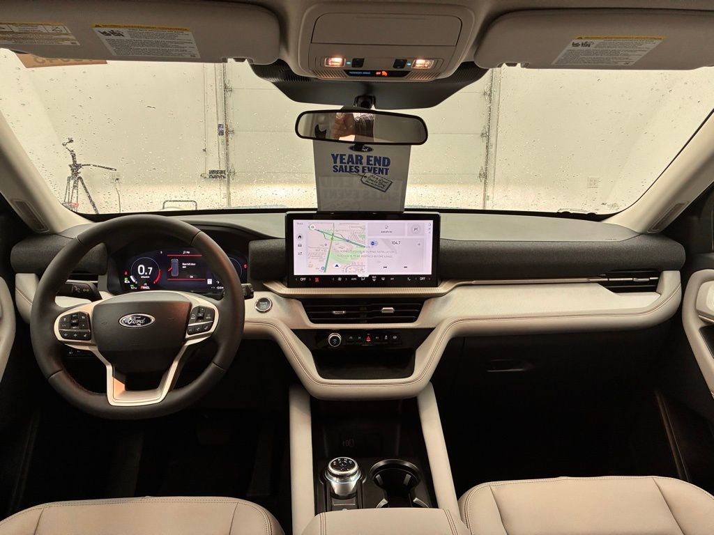 New 2026 Ford Explorer Active w/ Active Comfort Package image 4