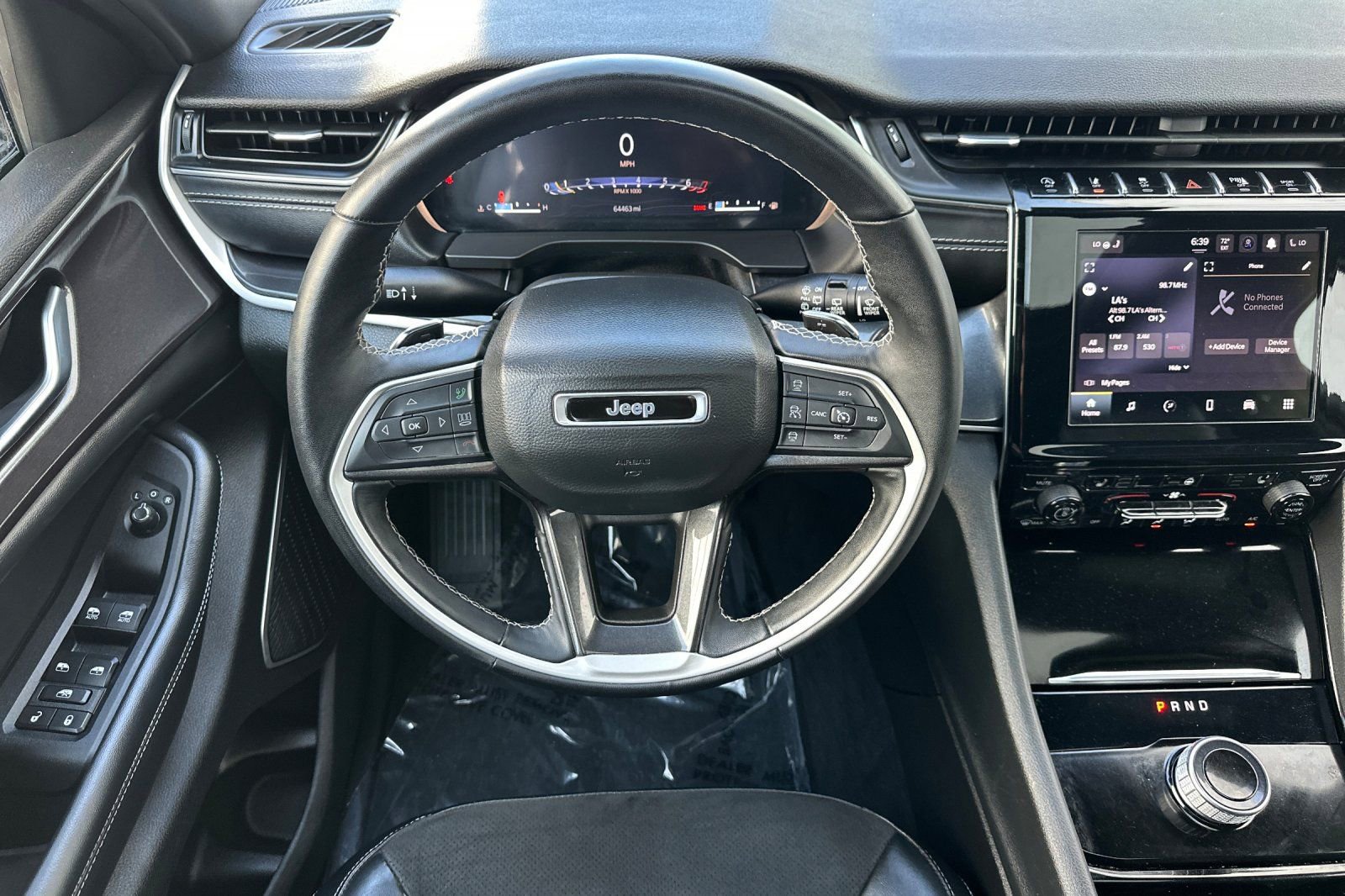 Used 2022 Jeep Grand Cherokee Altitude AWD/4WD image 15