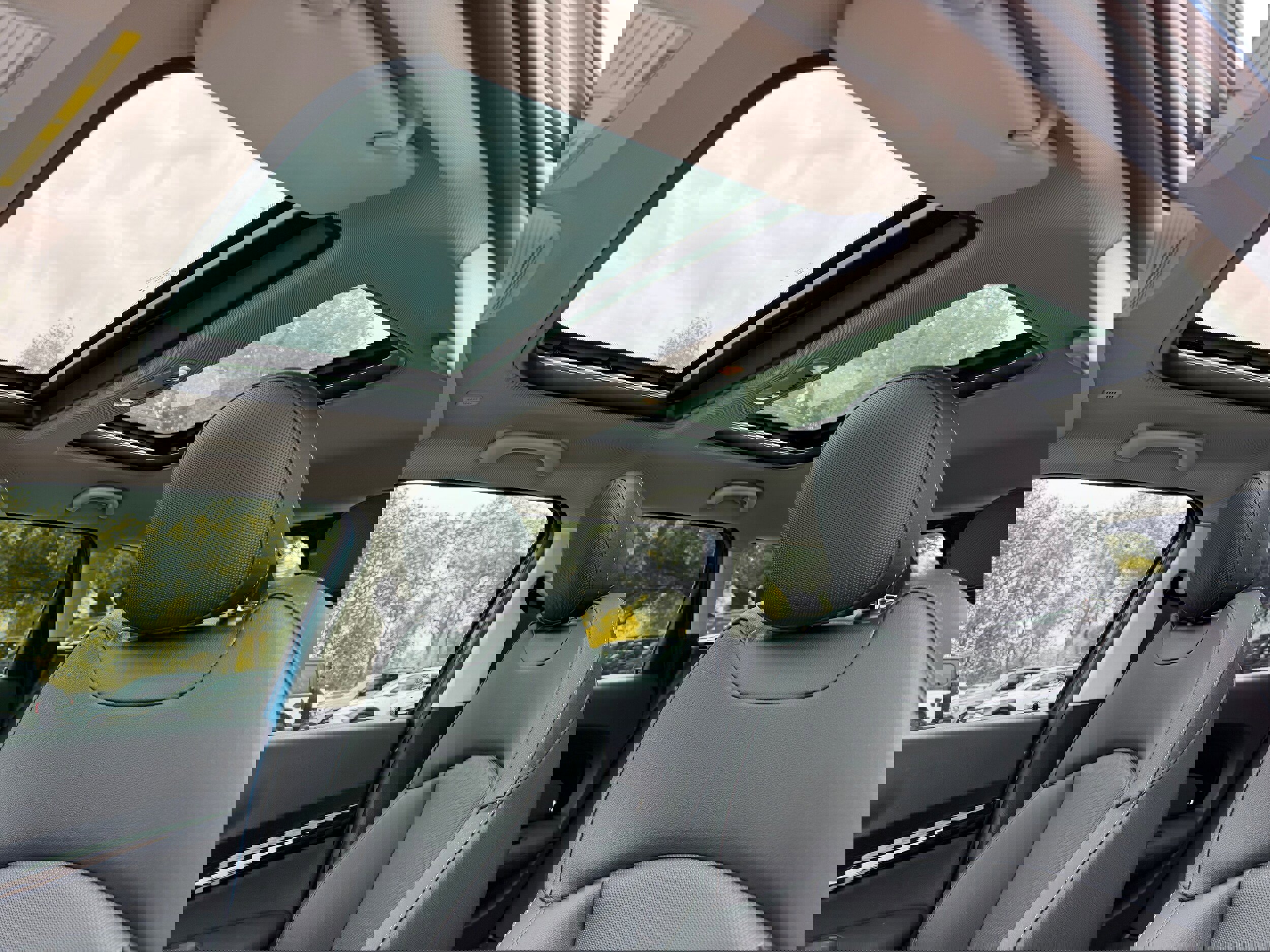 Used 2024 MINI Cooper Clubman S image 23