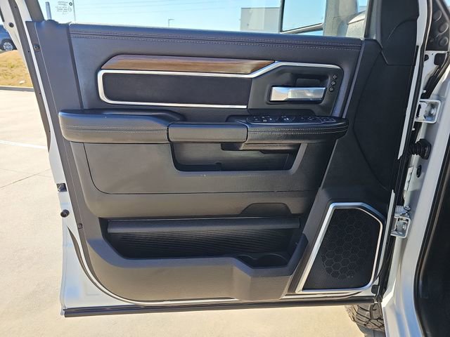 Used 2024 RAM 2500 Laramie AWD/4WD image 22