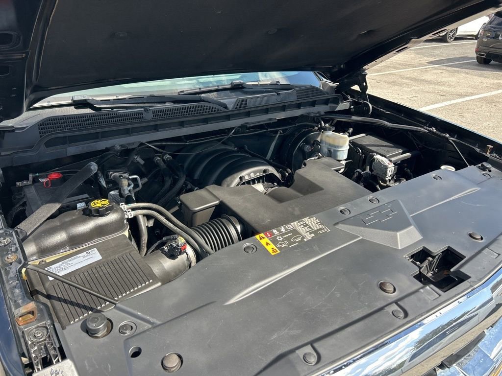 Used 2018 Chevrolet Silverado 1500 LT w/ All Star Edition image 18