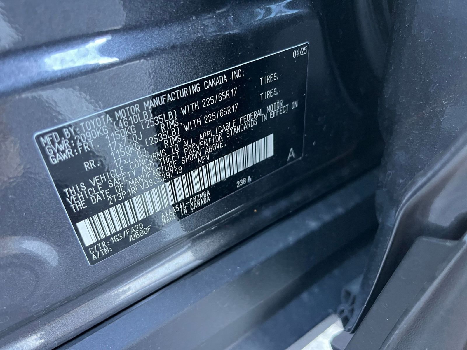 Used 2025 Toyota RAV4 XLE image 30