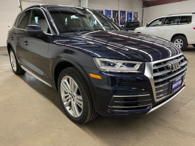 Used 2018 Audi Q5 2.0T Premium Plus w/ Premium Plus Package AWD/4WD image 6