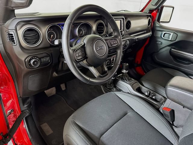 Used 2019 Jeep Wrangler Sport AWD/4WD image 7