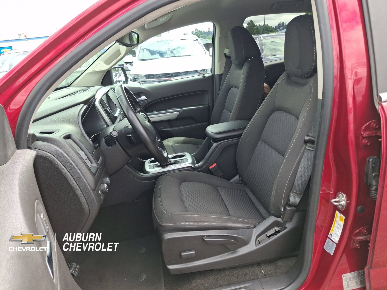 Used 2017 Chevrolet Colorado LT w/ LT Convenience Package AWD/4WD image 17
