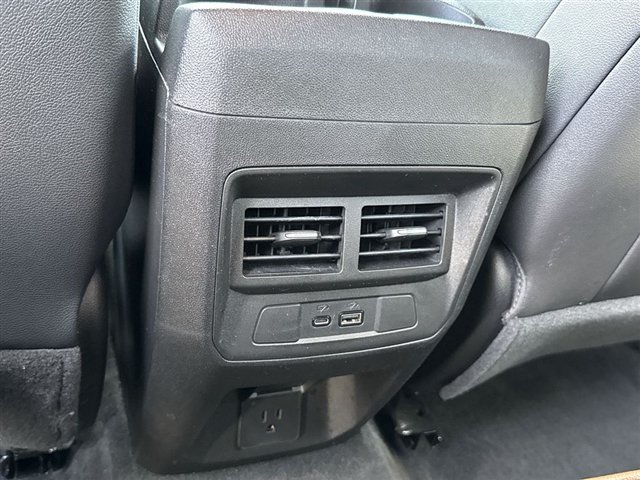 Certified 2023 GMC Canyon AT4 w/ AT4 Premium Package AWD/4WD image 25